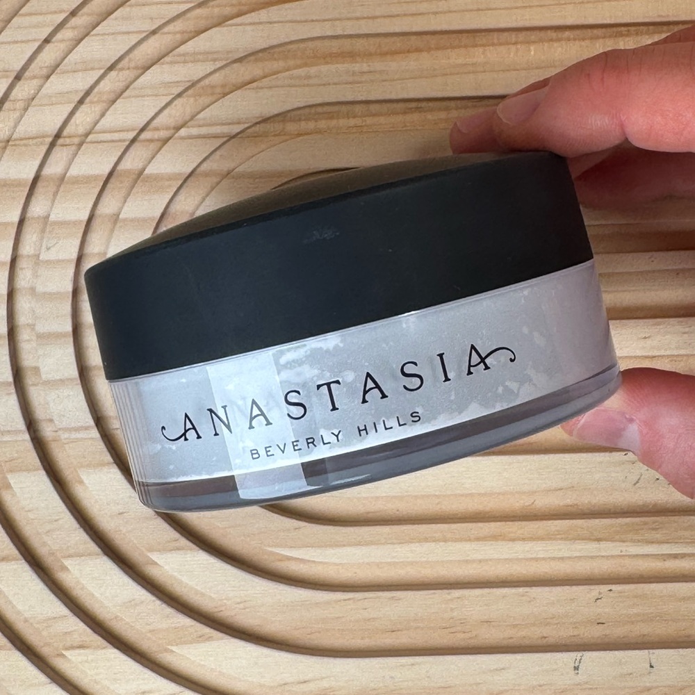 ABH Loose Setting Powder - Translucent